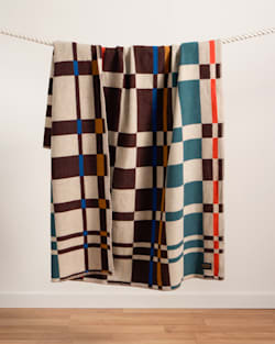 EVERETT THROW IN MULTI image number 1