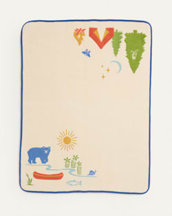 ALTERNATE VIEW OF CUB CREEK SHERPA STROLLER BLANKET IN MULTI image number 2