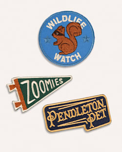 PET MERIT BADGE MULTIPAK IN WILDLIFE WATCH image number 1