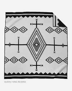 ALTERNATE VIEW OF LOS OJOS JACQUARD BEDDING COLLECTION IN BLACK/WHITE image number 4