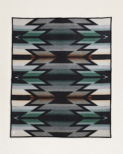 ALTERNATE VIEW OF WYETH TRAIL JACQUARD BEDDING COLLECTION IN OXFORD image number 3