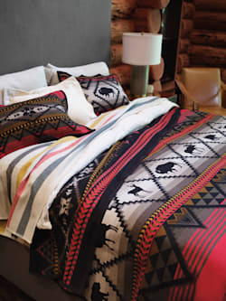 LOST TRAIL JACQUARD BEDDING COLLECTION IN RED/BLACK image number 1
