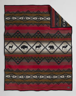 ALTERNATE VIEW OF LOST TRAIL JACQUARD BEDDING COLLECTION IN RED/BLACK image number 2