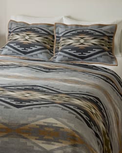 TUMALO RIDGE JACQUARD BEDDING COLLECTION IN GREY MULTI image number 1