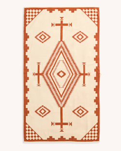 ALTERNATE VIEW OF LOS OJOS SPA TOWEL IN CORAL/WHITE image number 2