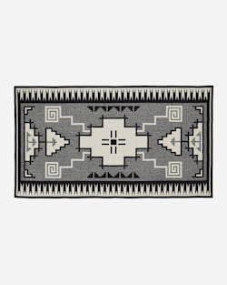 ADDITIONAL VIEW OF NASKAN SADDLE BLANKET IN BLACK/IVORY image number 2