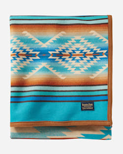 ADDITIONAL VIEW OF PAGOSA SPRINGS BLANKET IN TURQUOISE image number 3