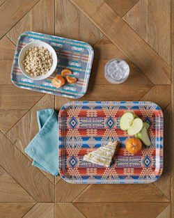 ADDITIONAL VIEW OF BIRCHWOOD JACQUARD TRAY SET IN MULTI image number 2