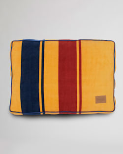 ALTERNATE VIEW OF YELLOWSTONE NATIONAL PARK DOG BED IN YELLOWSTONE image number 5
