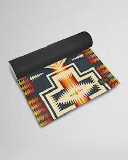 PENDLETON HARDING YOGA MAT IN NAVY HARDING image number 1