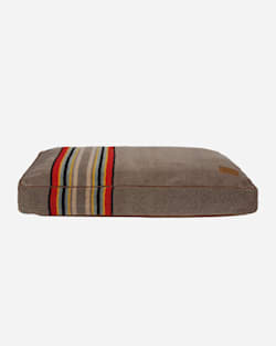 YAKIMA CAMP PET BED - NAPPER IN MINERAL UMBER image number 1
