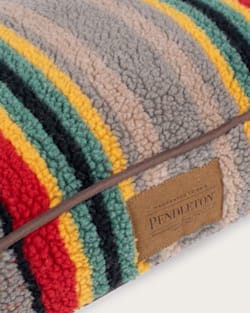 ALTERNATE VIEW OF YAKIMA CAMP PET BED - NAPPER IN MINERAL UMBER image number 3