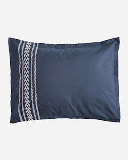 ADDITIONAL VIEW OF BOHEMIAN FAIR ISLE DUVET COVER SET IN INDIGO image number 3
