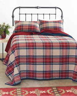 ADDITIONAL VIEW OF VINTAGE DRESS STEWART COVERLET IN RED MULTI image number 4