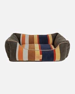 ADDITIONAL VIEW OF BADLANDS NATIONAL PARK DOG KUDDLER image number 4