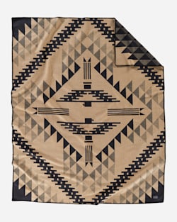 THUNDERBIRD MOUNTAIN BLANKET IN CAMEL image number 1