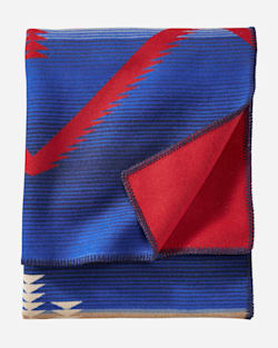 ALTERNATE VIEW OF ALTA LAKES BLANKET IN NAVY image number 3