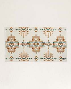 ALTERNATE VIEW OF ROCK POINT SADDLE BLANKET IN IVORY image number 4