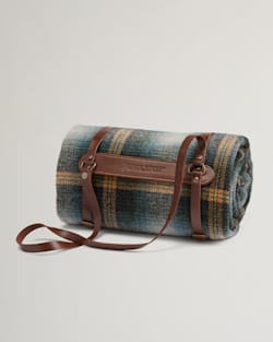 ALTERNATE VIEW OF MOTOR ROBE THROW WITH CARRIER IN TOWNSEND PLAID image number 5