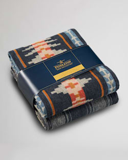 Trail Ridge Organic Cotton Throw Gift Pack
