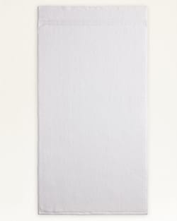 ALTERNATE VIEW OF LOS LUNAS TONAL TOWEL COLLECTION IN BRIGHT WHITE image number 2