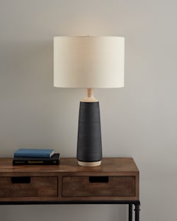 PARK SLOPE TABLE LAMP IN MATTE BLACK image number 1