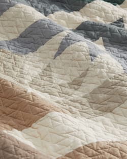 AGATE BEACH PIECED QUILT SET IN TAN image number 4