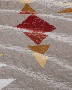ALTERNATE VIEW OF HARDING QUILT SET IN IVORY MULTI image number 4