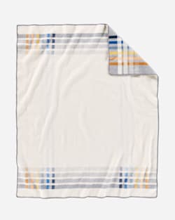 ADDITIONAL VIEW OF OSLO EVENING THROW IN GREY MULTI PLAID image number 3