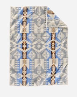 ADDITIONAL VIEW OF SILVER BARK THROW IN GREY image number 2