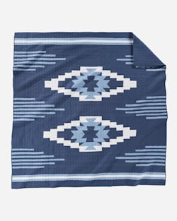 CREEKSIDE PIECED QUILT IN INDIGO image number 2