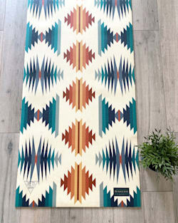 ALTERNATE VIEW OF PENDLETON FALCON SUNSET YOGA MAT IN FALCON SUNSET image number 3