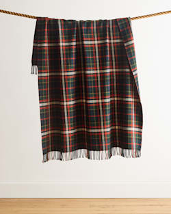 FIRESIDE THROW IN LAUREL GREEN/RED image number 1