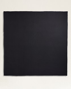 ALTERNATE VIEW OF SHADOW PEAK PIECED QUILT SET IN BLACK/GREY image number 5