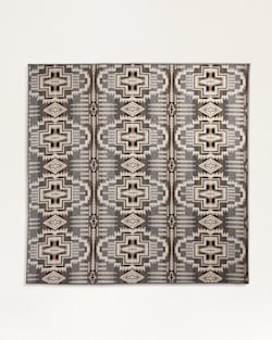 ALTERNATE VIEW OF HARDING STAR PRINTED COVERLET SET IN FROSTED GREY image number 2