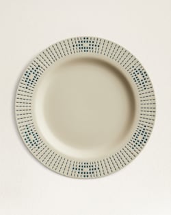 STONEWARE SALAD PLATES IN BEADED SANDSHELL image number 1