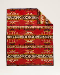 LIMITED EDITION HIGHLAND PEAK BLANKET IN RED CHILI image number 1