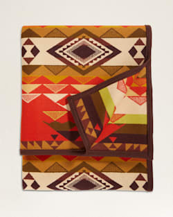 ALTERNATE VIEW OF LIMITED EDITION HIGHLAND PEAK BLANKET IN RED CHILI image number 3
