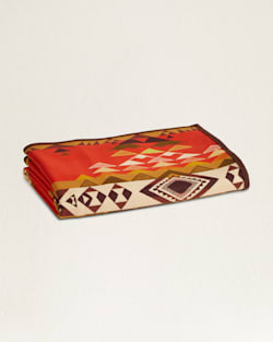 ALTERNATE VIEW OF LIMITED EDITION HIGHLAND PEAK BLANKET IN RED CHILI image number 5