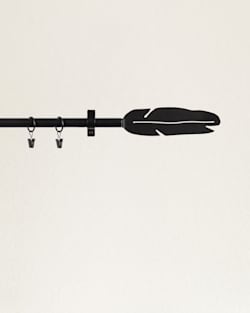 TEXTILE HANGER IN FEATHERS image number 1