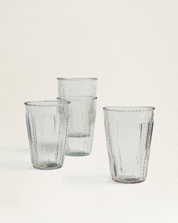 RUFFLE GLASS TUMBLER SET IN CLEAR image number 1