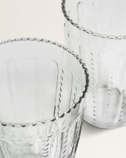 ALTERNATE VIEW OF RUFFLE GLASS TUMBLER SET IN CLEAR image number 4