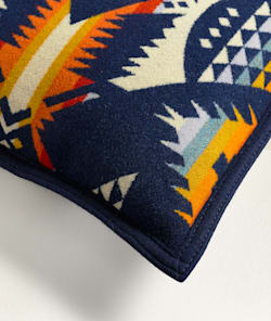 ALTERNATE VIEW OF NEHALEM PILLOW IN NAVY image number 2