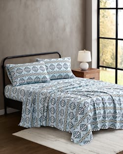 DESERT DAWN FLANNEL SHEET SET IN GREY/BLUE MULTI image number 1