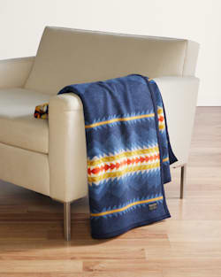 ALTERNATE VIEW OF CASCADIA BLANKET IN BLUE image number 6