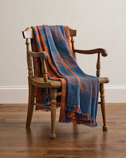 ALTERNATE VIEW OF BLOCK PLAID ORGANIC COTTON FRINGED THROW IN COPPER/INDIGO image number 5