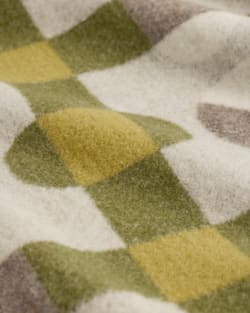 ALTERNATE VIEW OF SCHOOLHOUSE X PENDLETON BLANKET IN HOPSCOTCH OLIVE image number 3