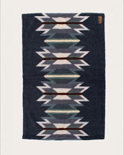 WYETH TRAIL OXFORD THROW BLANKET IN MULTI image number 1