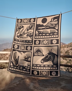 ALTERNATE VIEW OF SARATOGA BLANKET IN IVORY/BLACK image number 2