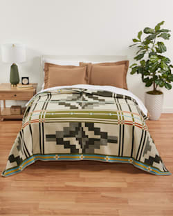 SEVEN SPRINGS BLANKET IN IVORY/OLIVE MULTI image number 1